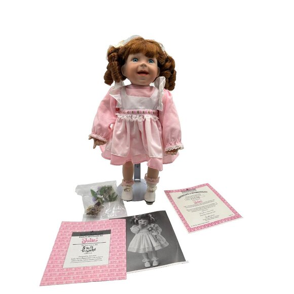 Ashton Drake Galleries 2 Much to Handle "Julie" Porcelain Doll Kathy Hippensteel - Picture 3 of 12